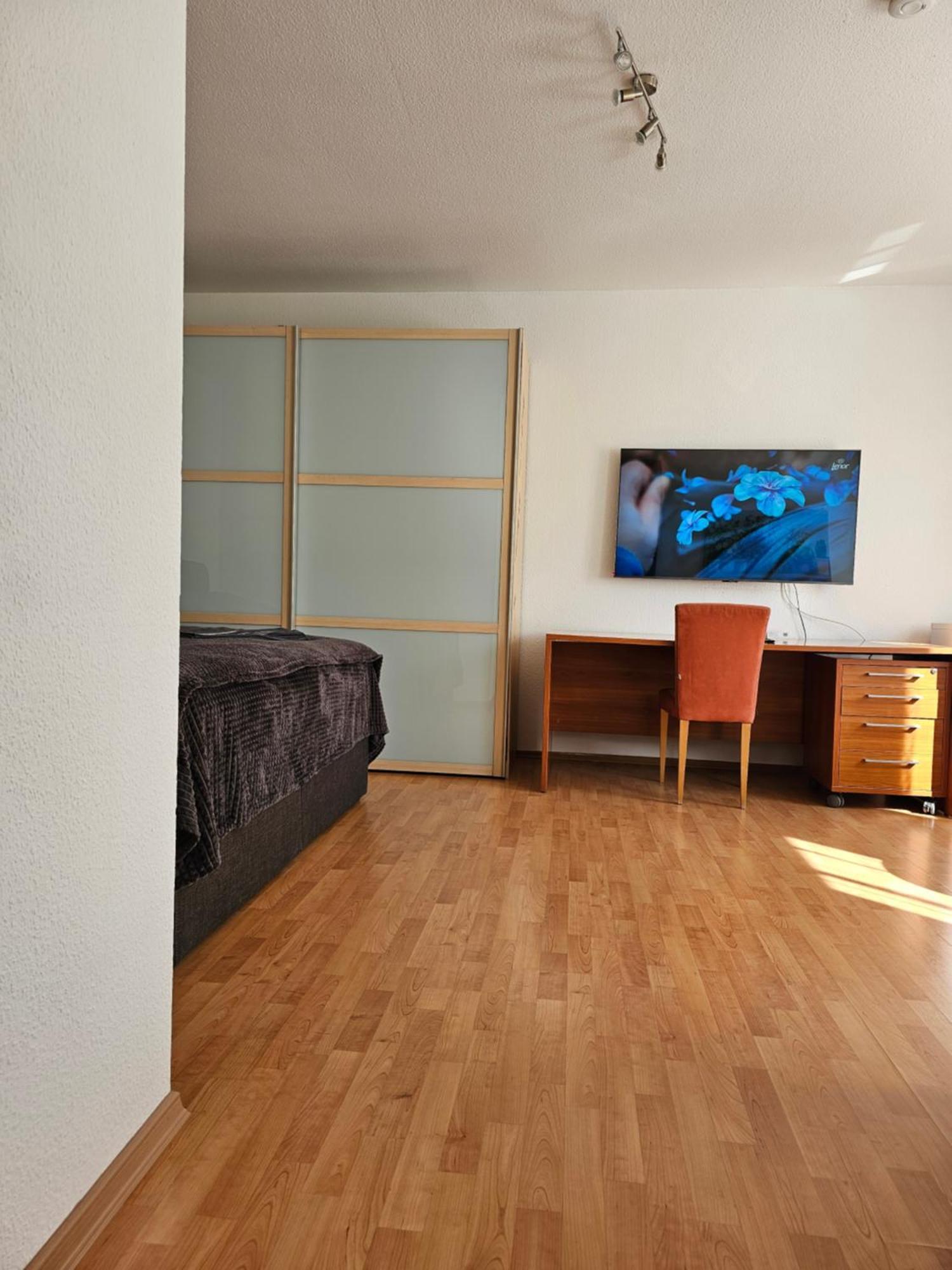 City-Close - King Bed & Free Garage Bayreuth Exterior photo